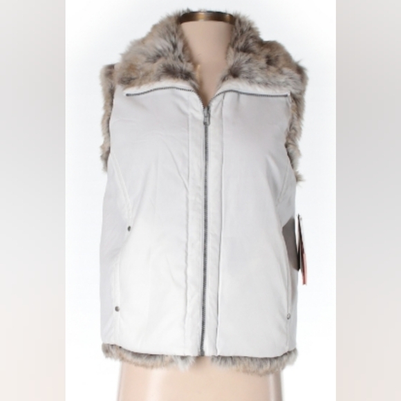 Reversible fur vest - Picture 9 of 10